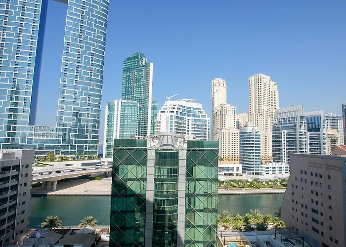 Modern Spacious 3-Bedroom Plus Maid\'S Apartment With Marina Views