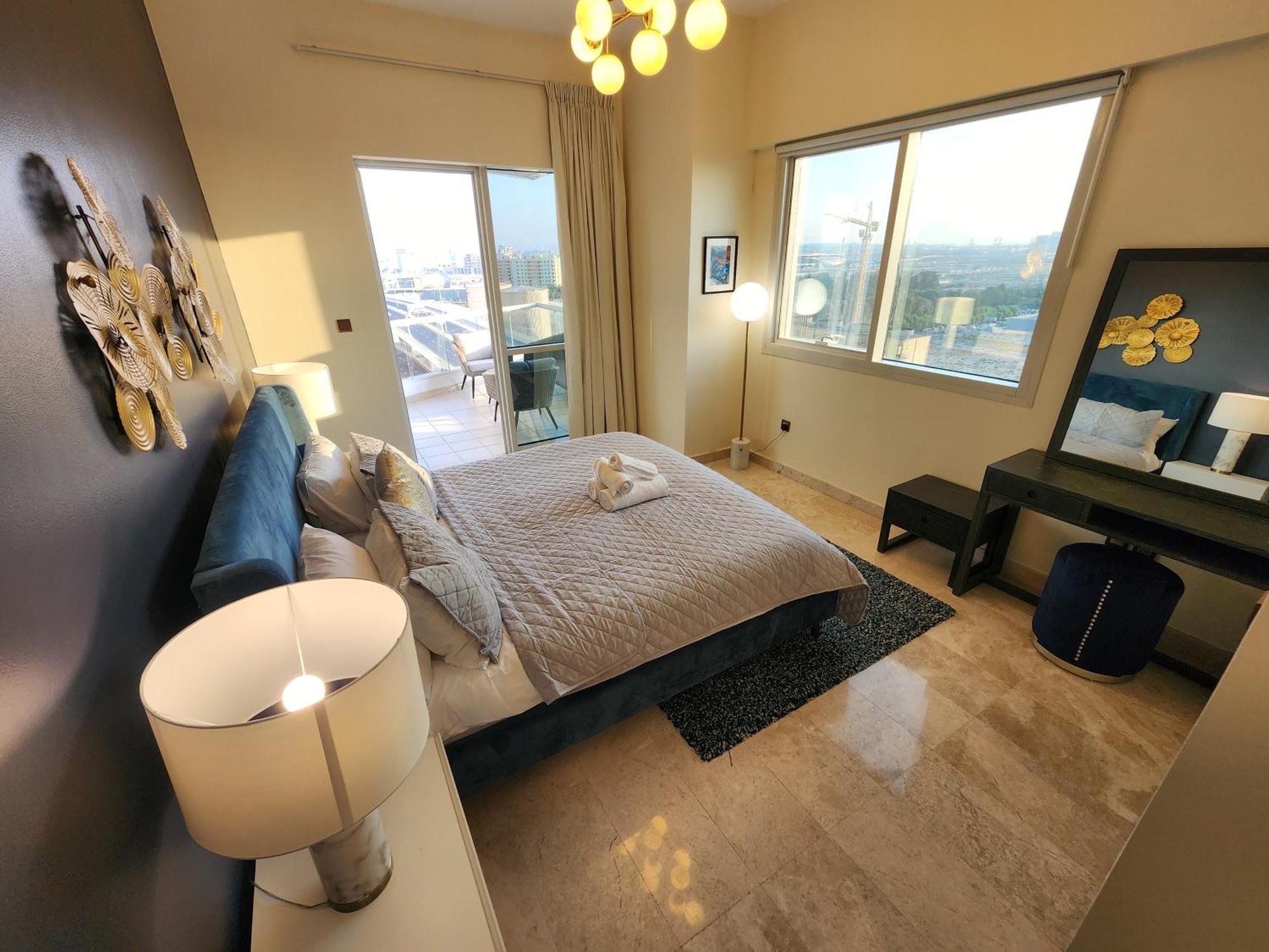 شقة Modern Spacious 3-bedroom Maid's With Marina Views *