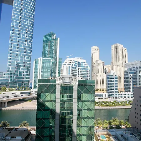 Modern Spacious 3-Bedroom Plus Maid'S Apartment With Marina Views دبي المظهر الخارجي الصورة