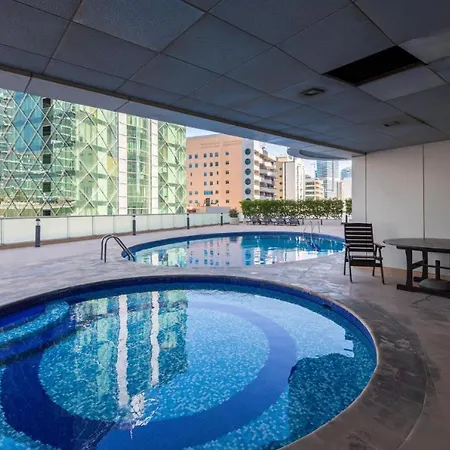 Modern Spacious 3-Bedroom Plus Maid'S Apartment With Marina Views دبي المظهر الخارجي الصورة